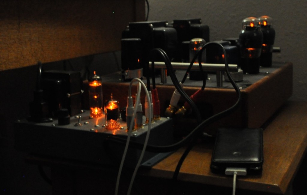 4S Preamp Tube Glow